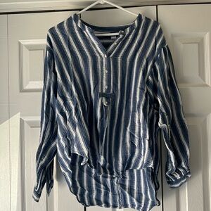 Old navy blouse